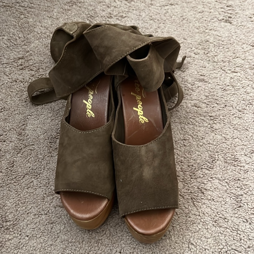 Free people , heels size 40 Brand New - Picture 2 of 6